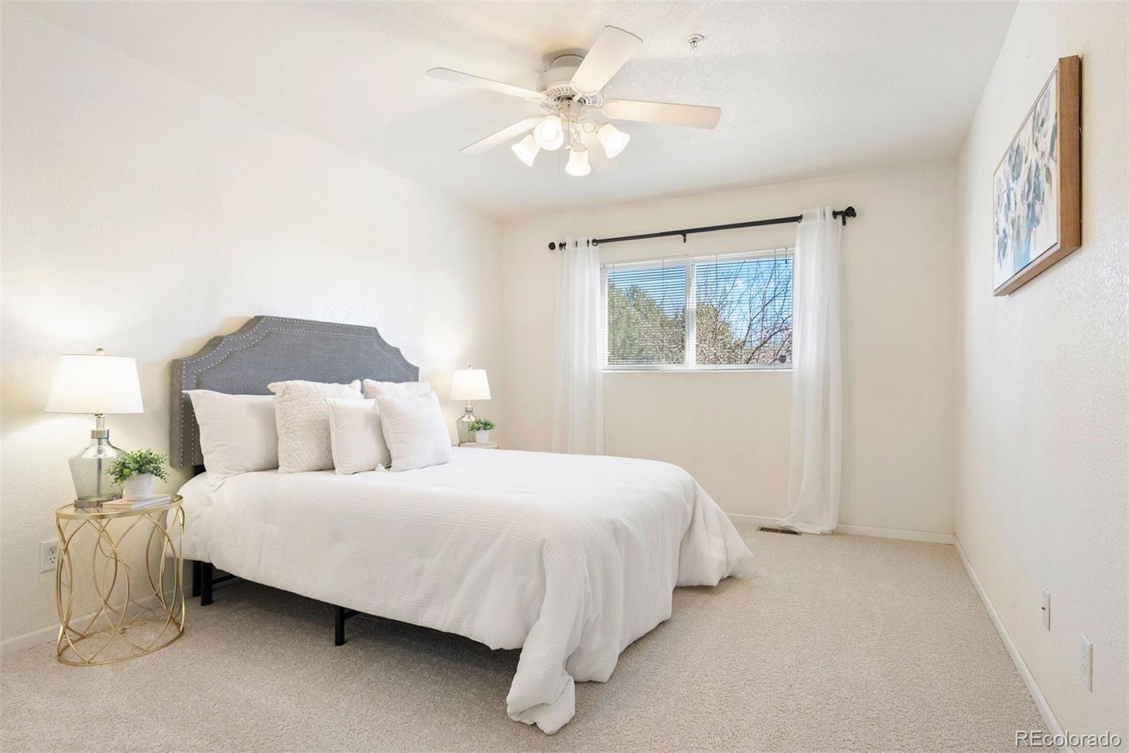 1601 Great Western Drive Unit: 7