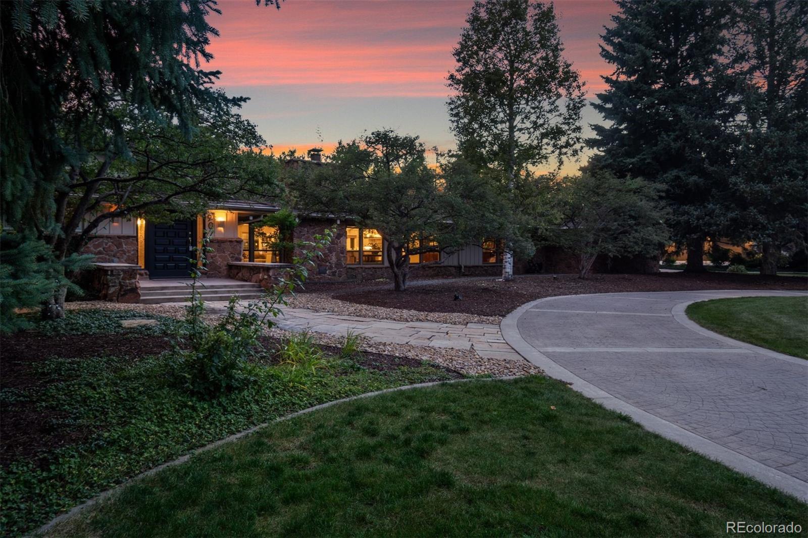 907 Shore Pine Court