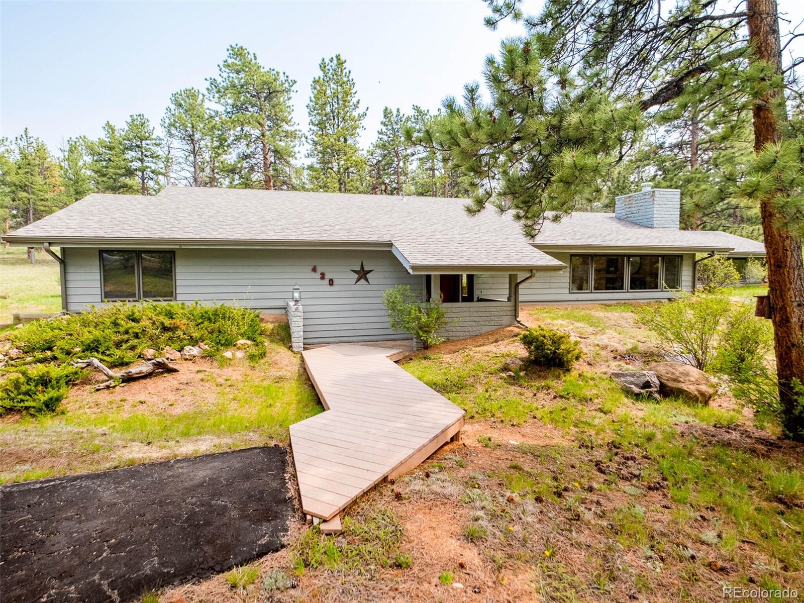 420 Pioneer Lane