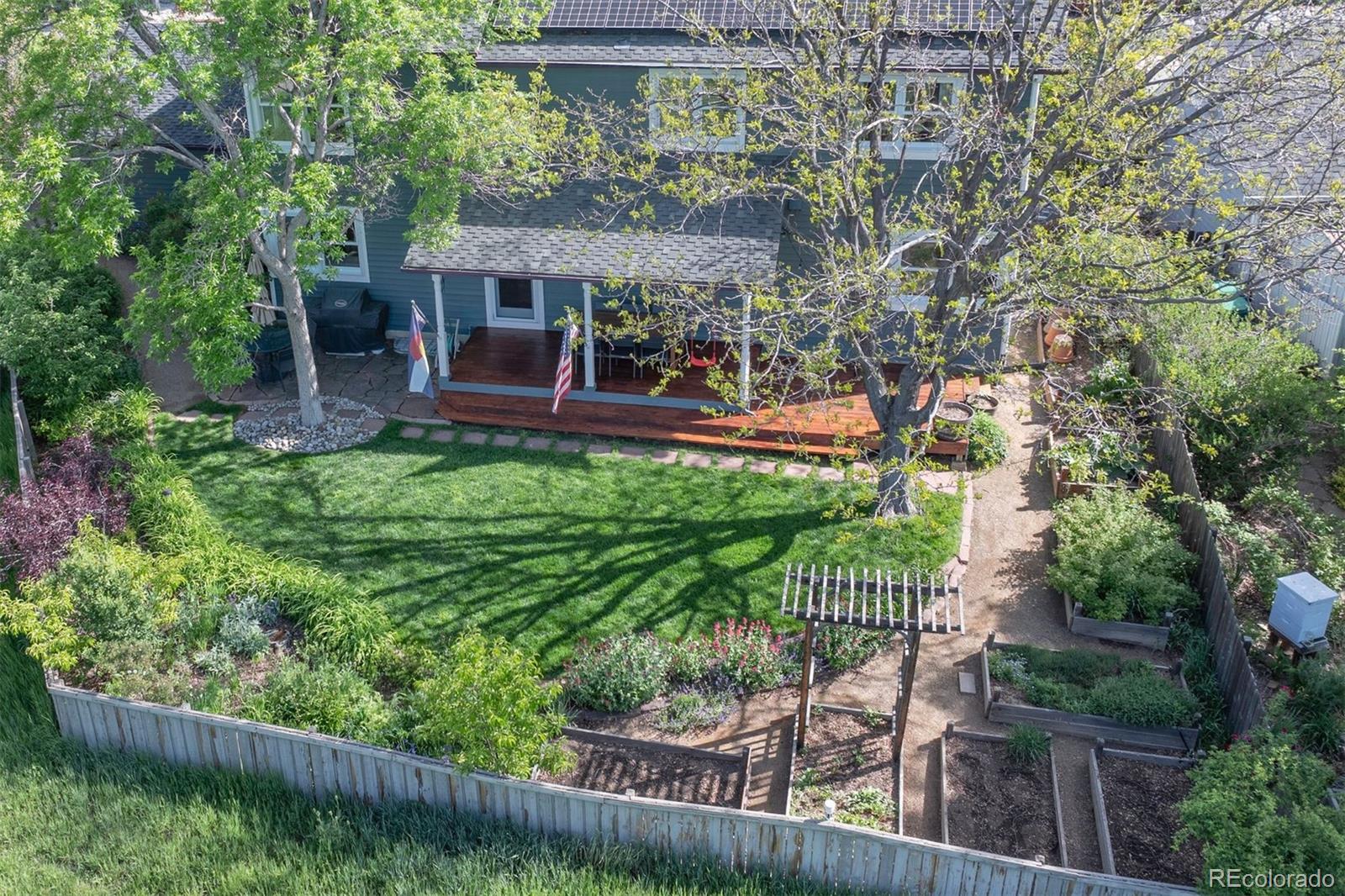 902 Grove Drive
