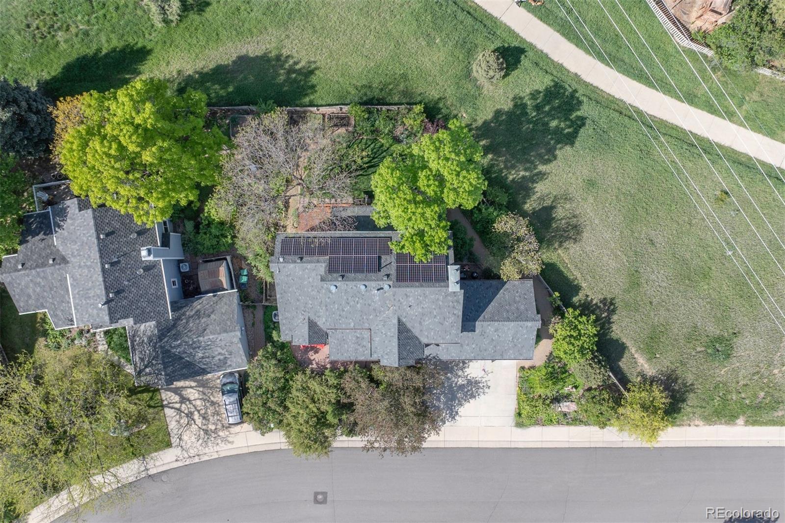 902 Grove Drive