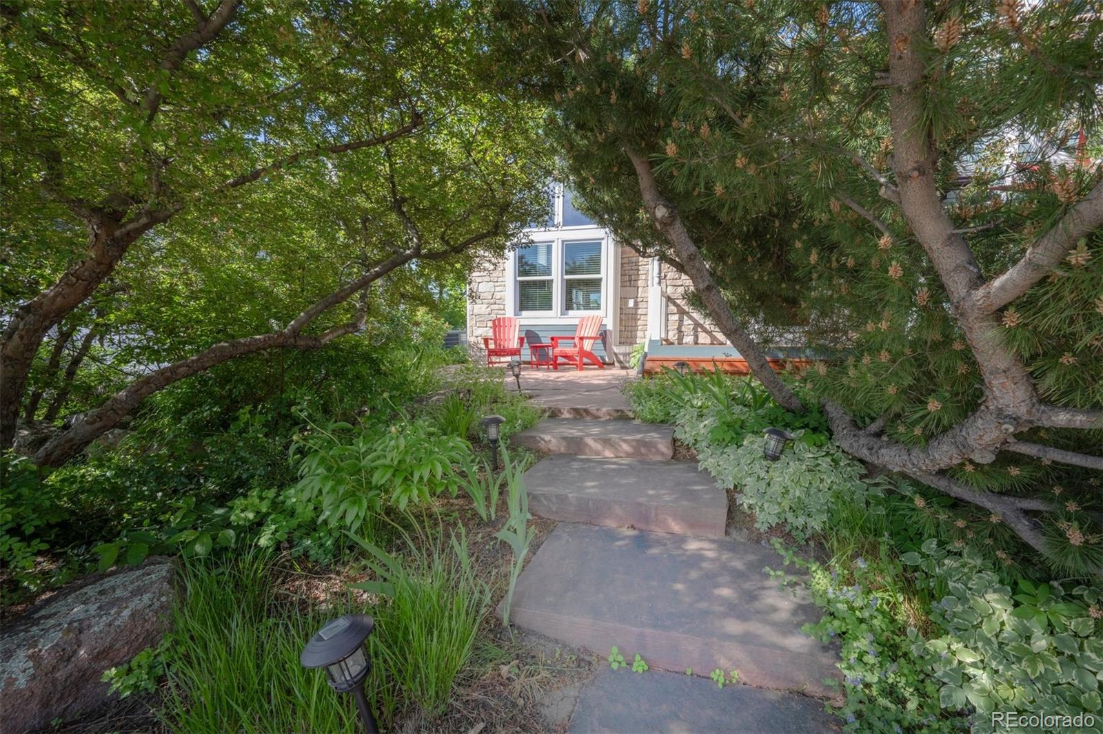 902 Grove Drive
