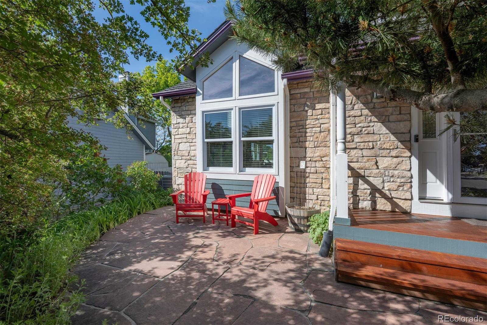 902 Grove Drive