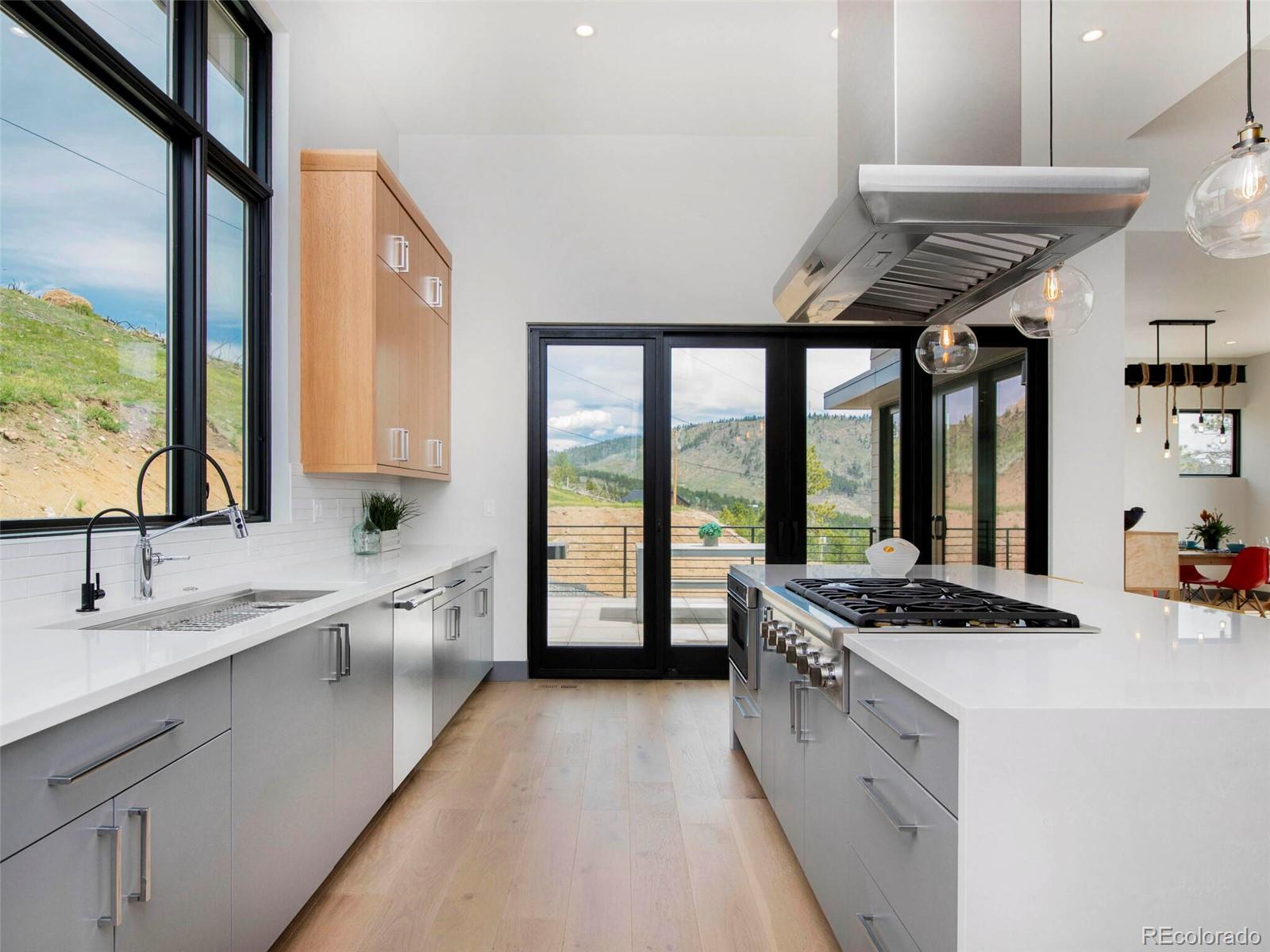 5779 Sunshine Canyon Drive