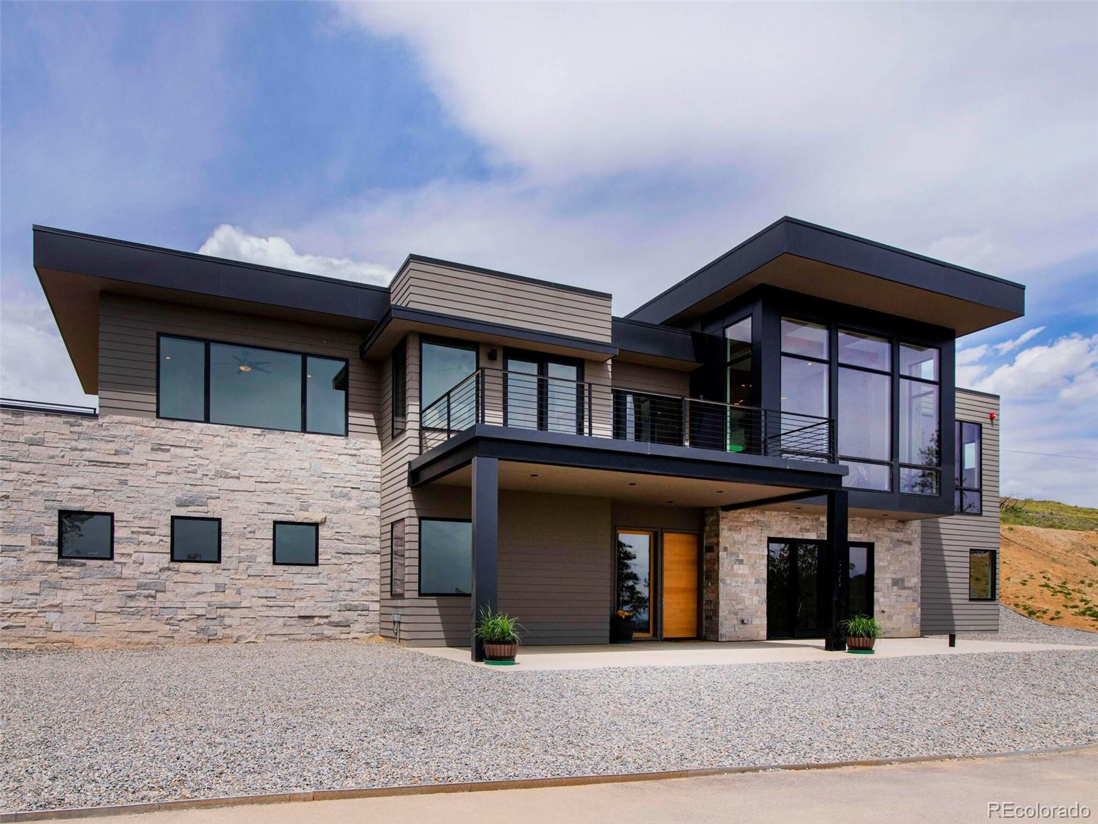5779 Sunshine Canyon Drive