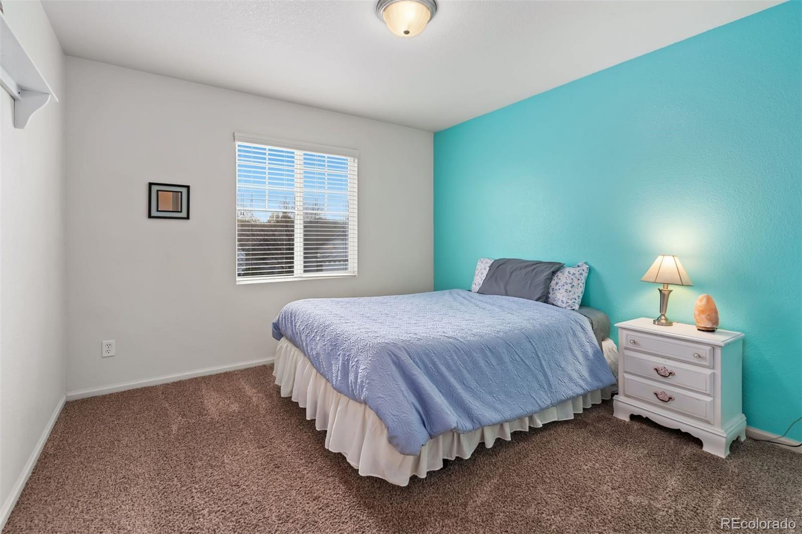 1596 Persian Avenue