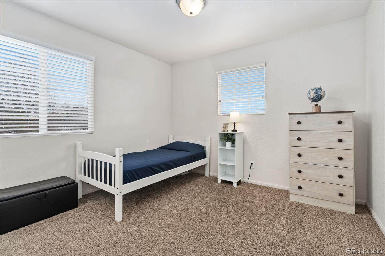1596 Persian Avenue
