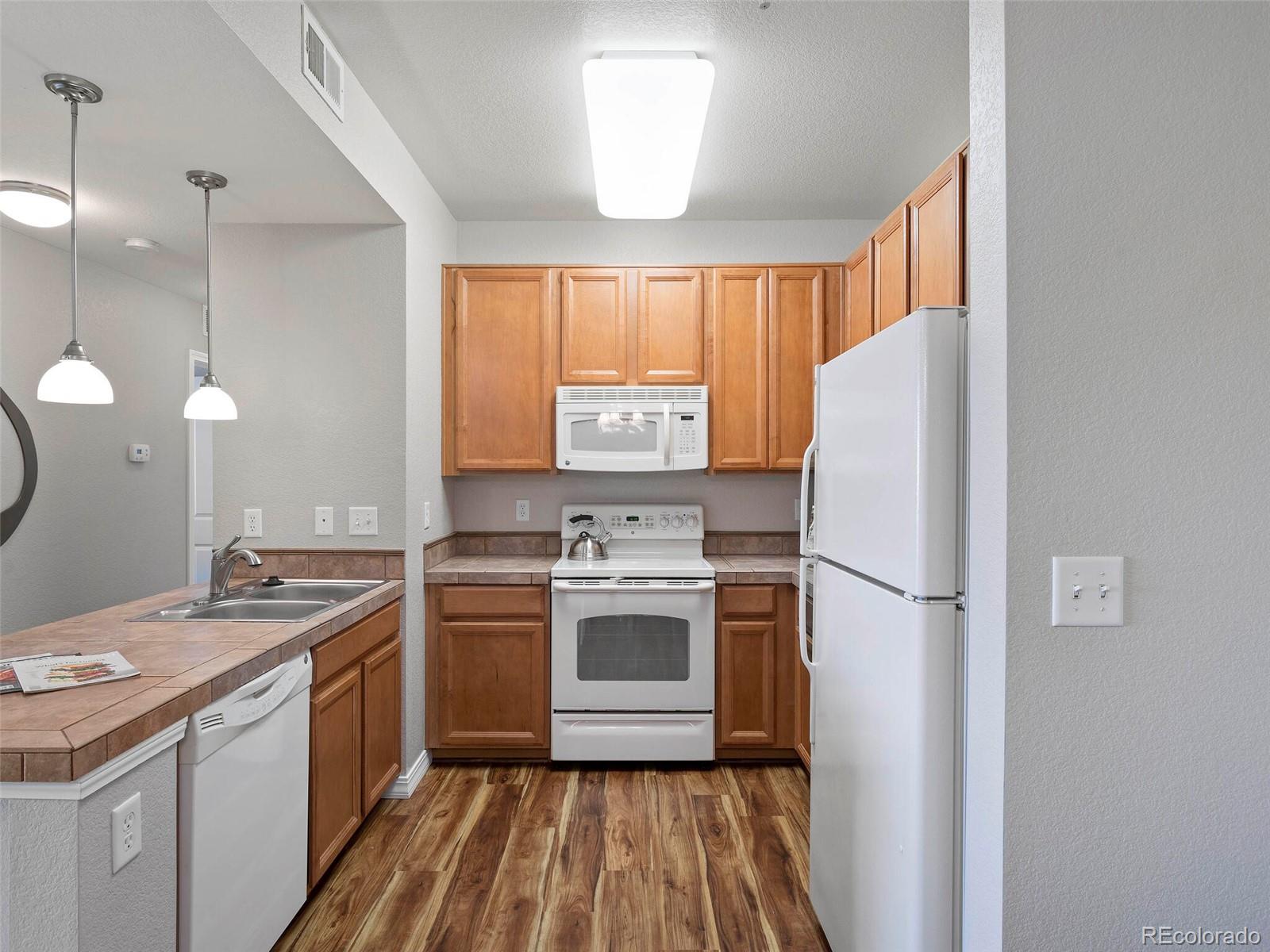 804 Summer Hawk Drive Unit: 3301