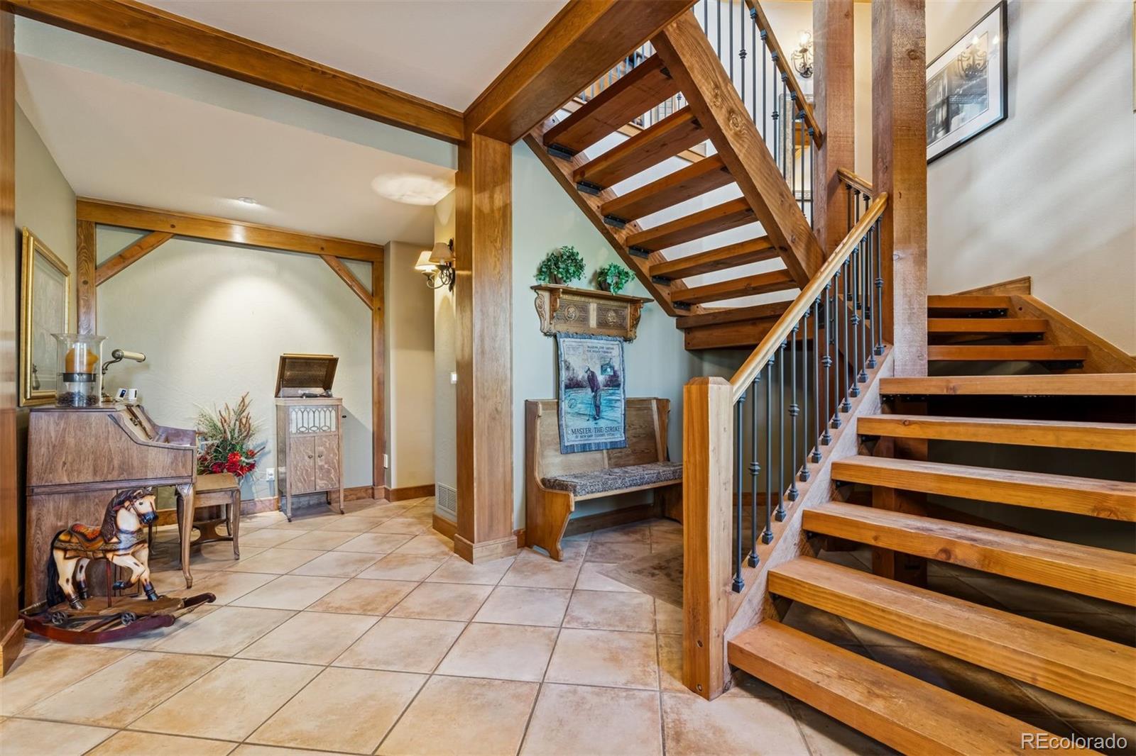105 Elk Trail