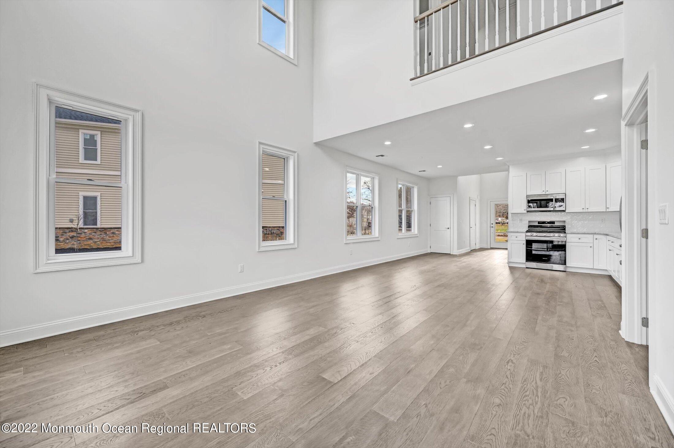 111 Hedgerow Lane