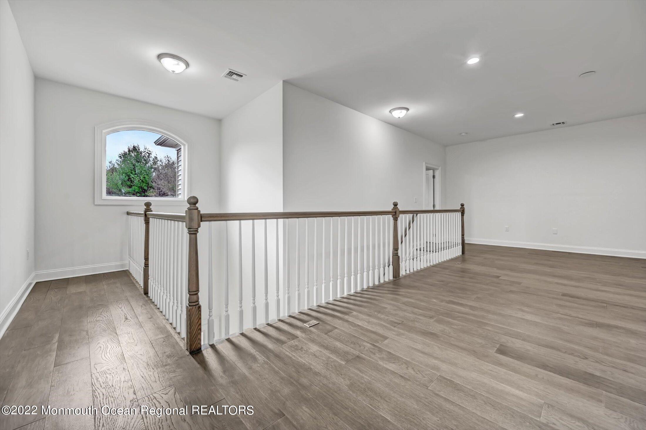 111 Hedgerow Lane