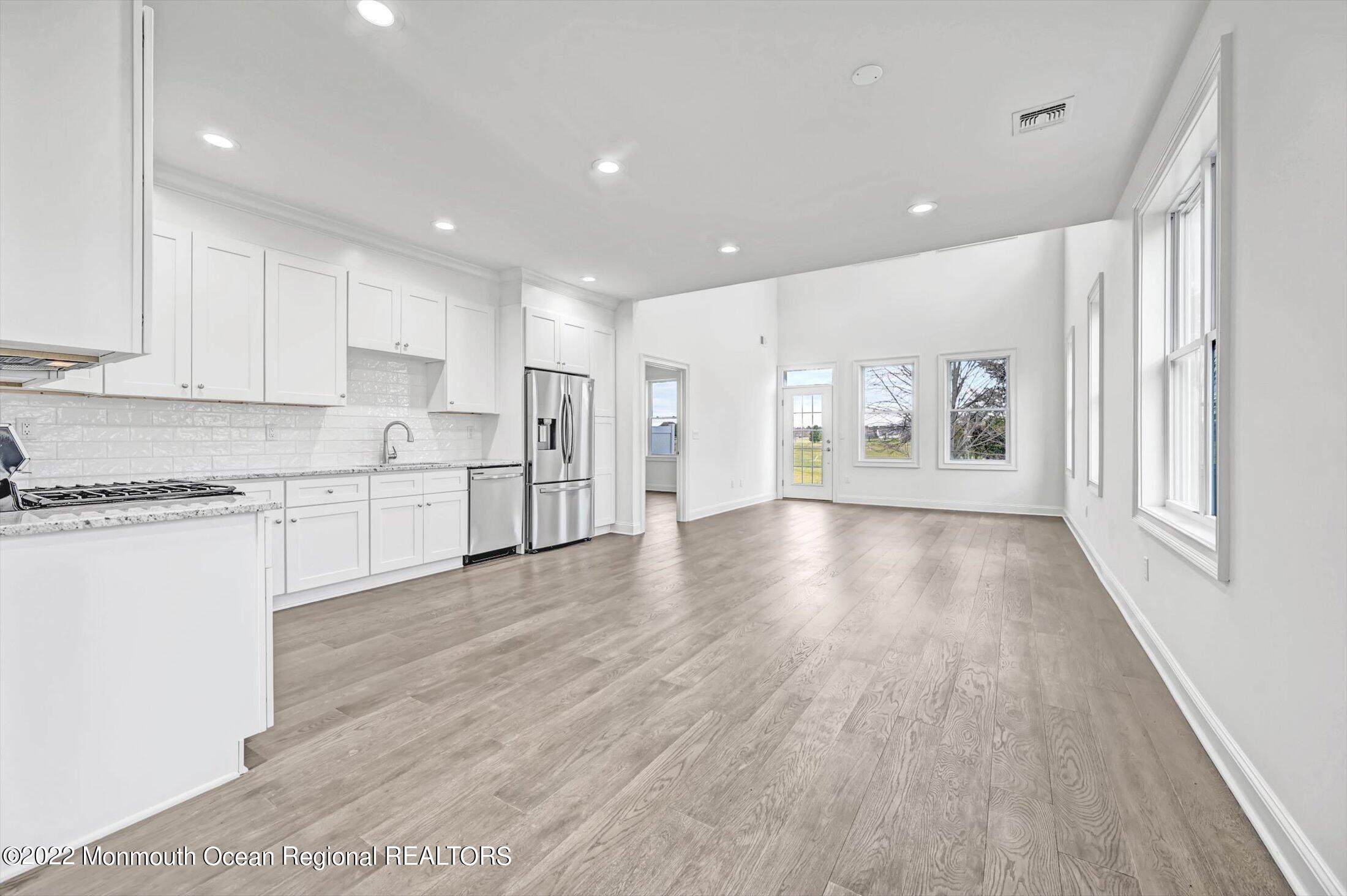 111 Hedgerow Lane