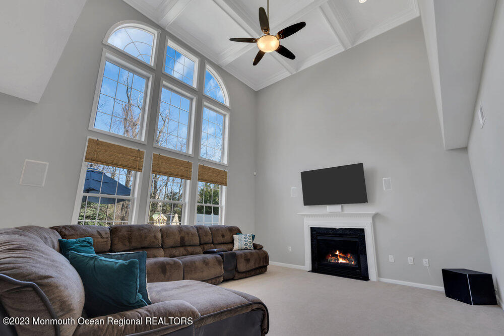 32 Springhouse Circle