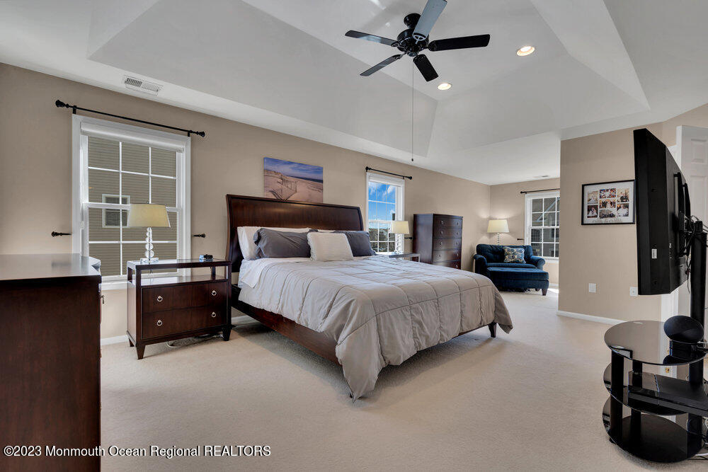 32 Springhouse Circle