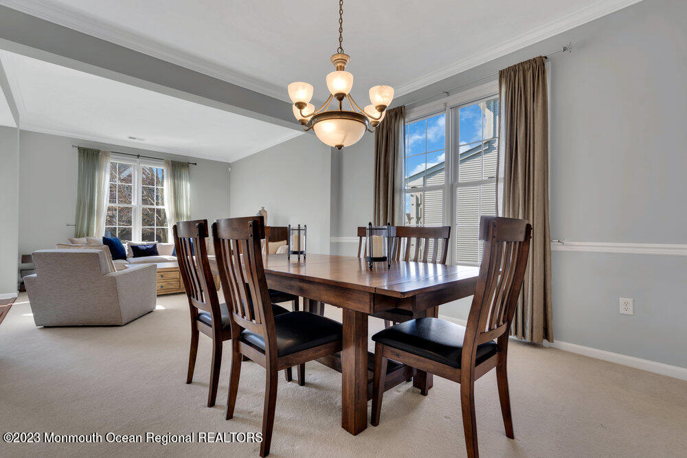 32 Springhouse Circle