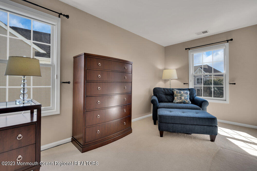 32 Springhouse Circle