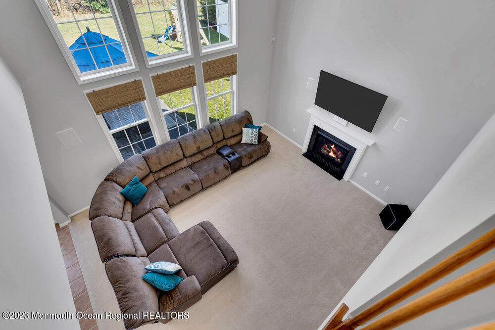 32 Springhouse Circle