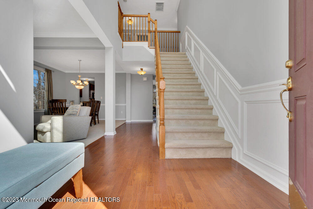 32 Springhouse Circle