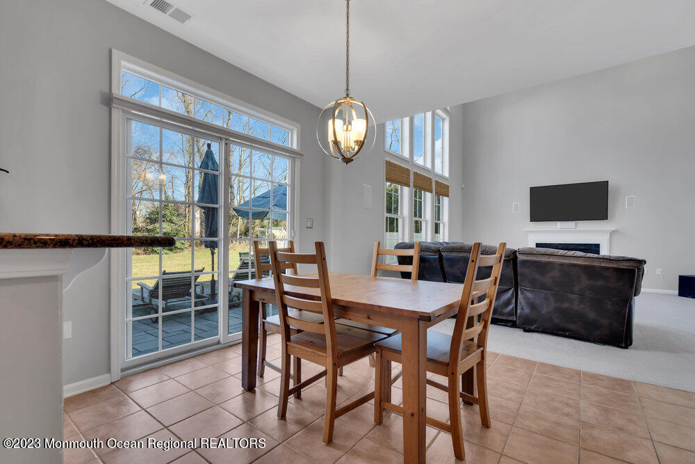 32 Springhouse Circle