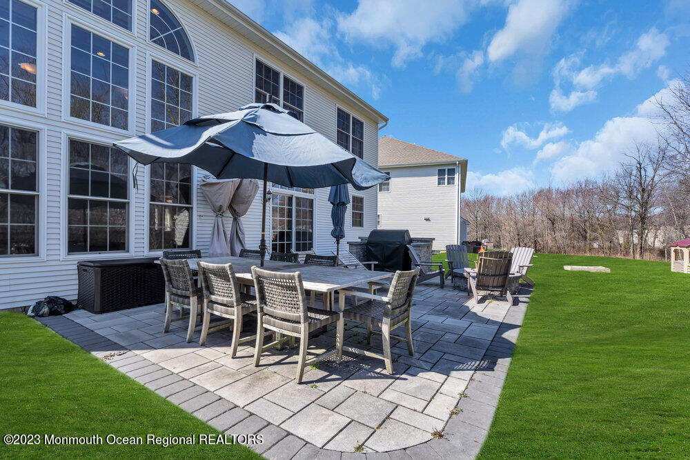 32 Springhouse Circle