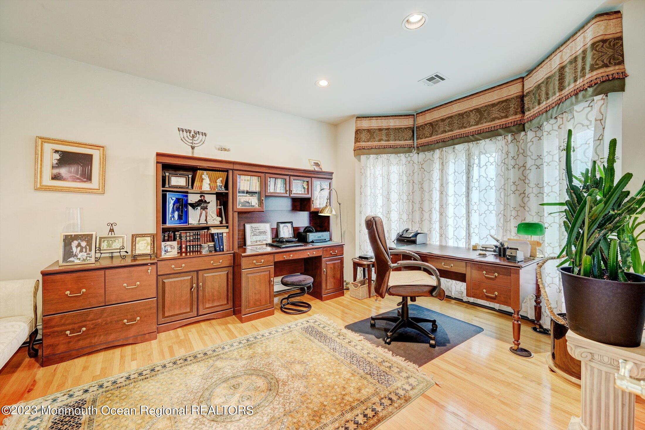 6 Welner Court