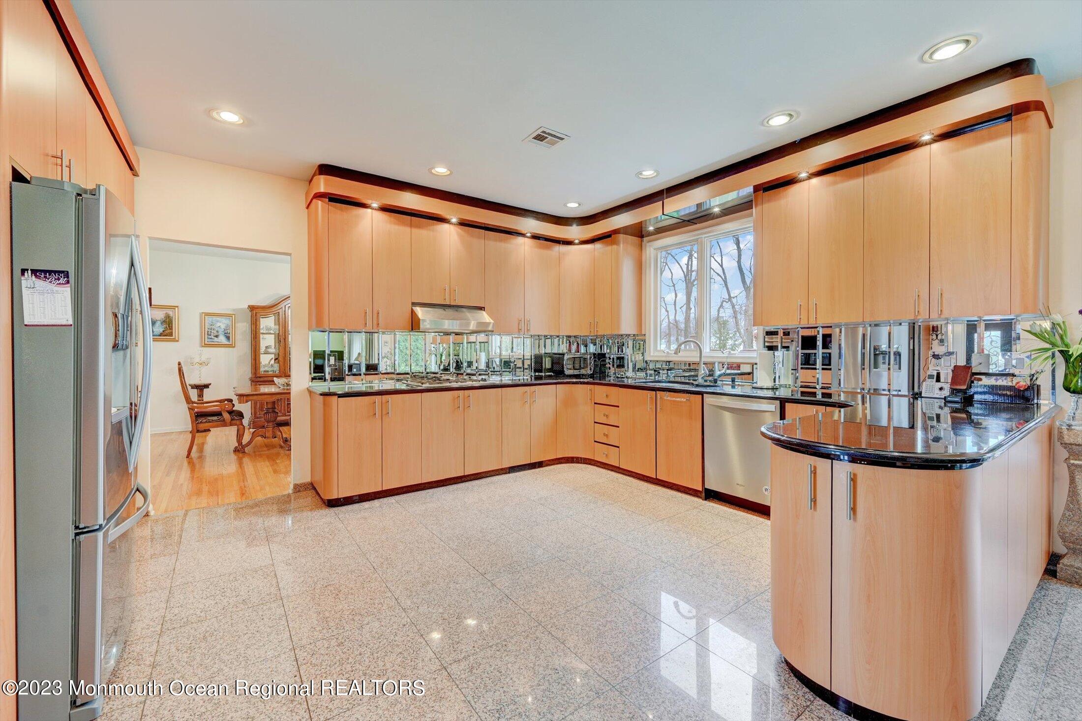 6 Welner Court