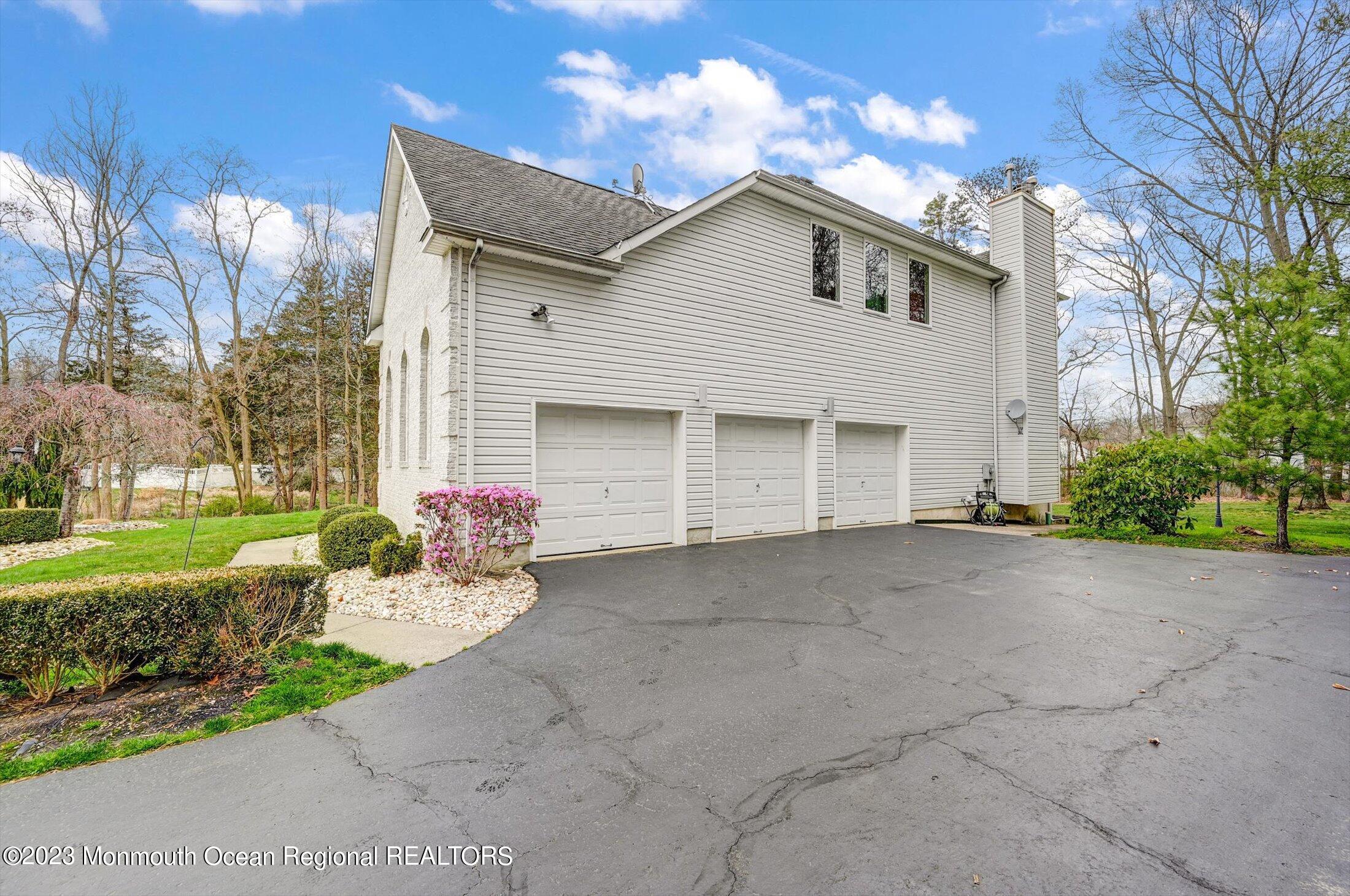 6 Welner Court