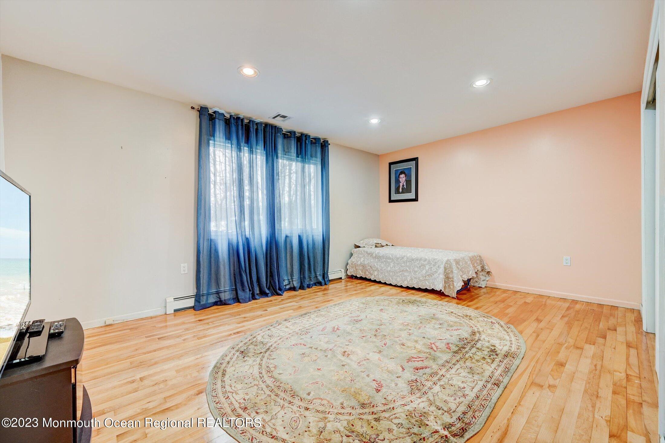 6 Welner Court