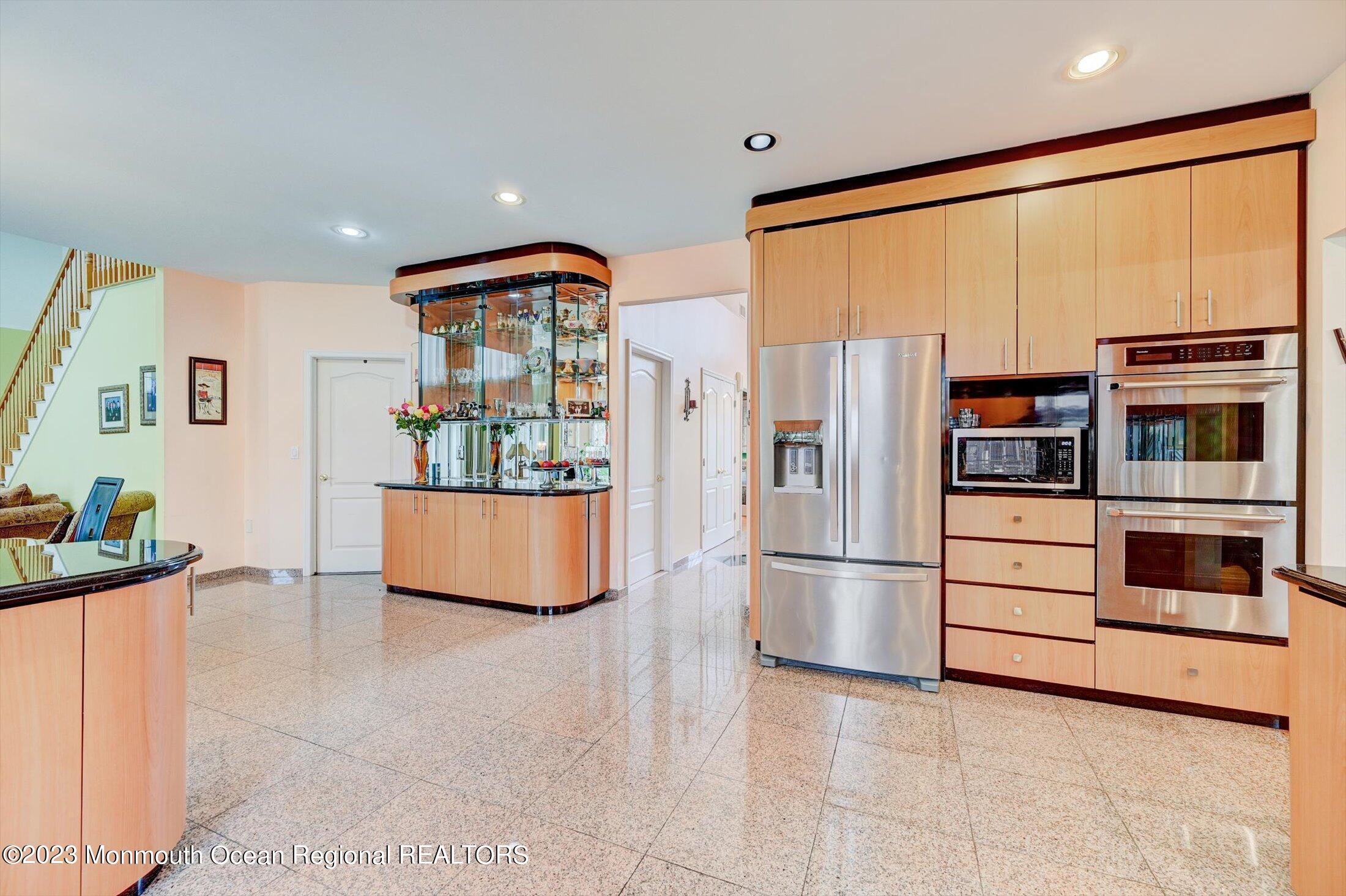 6 Welner Court