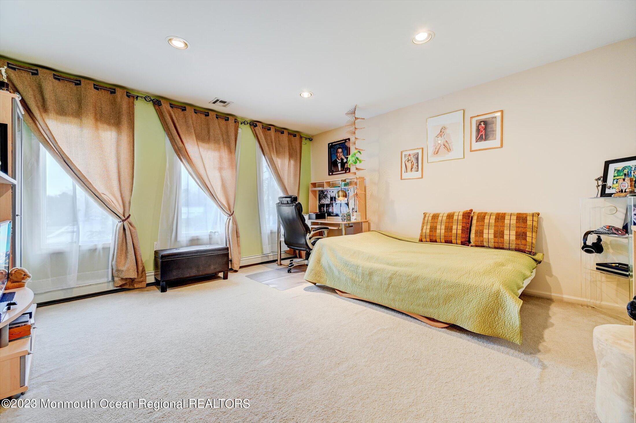 6 Welner Court