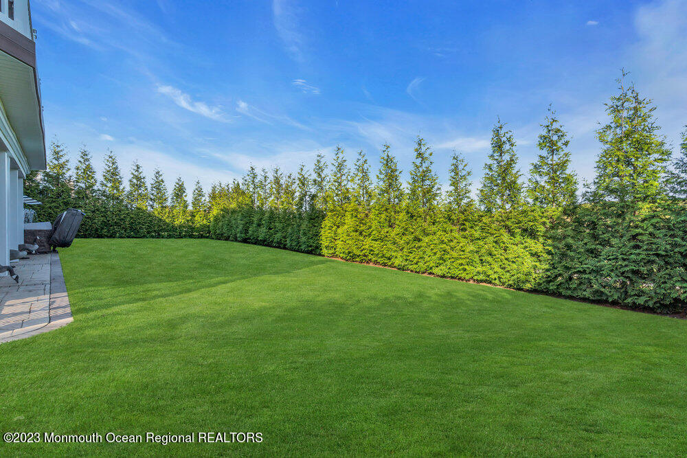 23 Hedgerow Lane