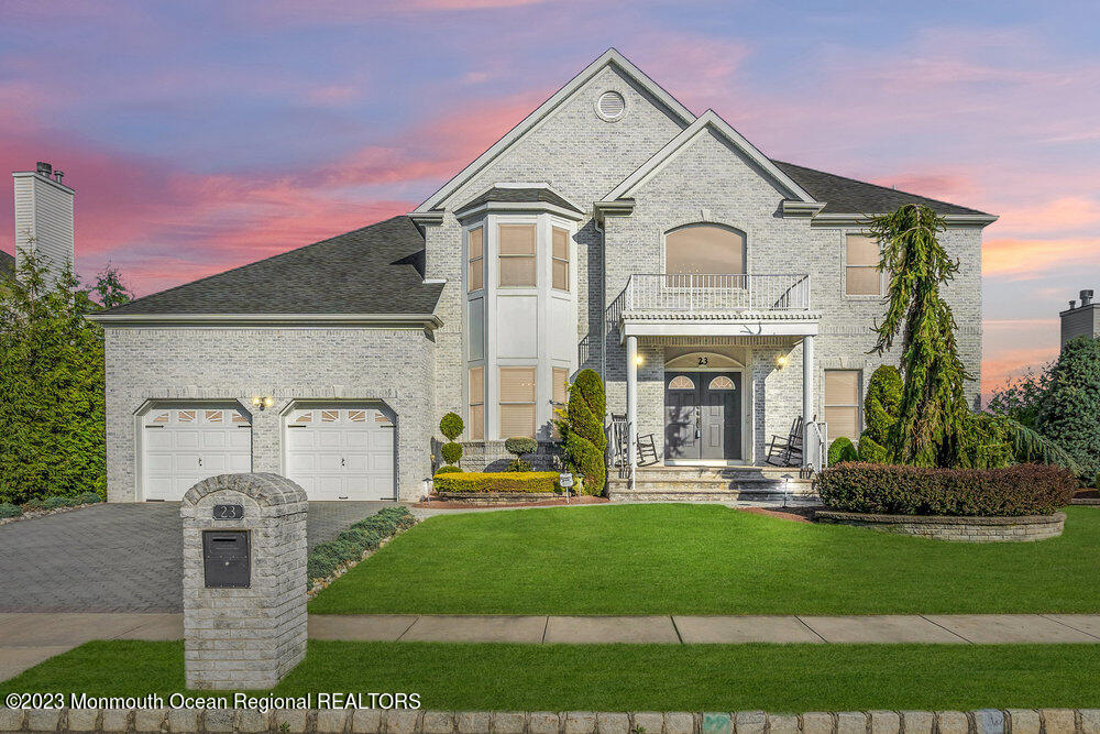 23 Hedgerow Lane