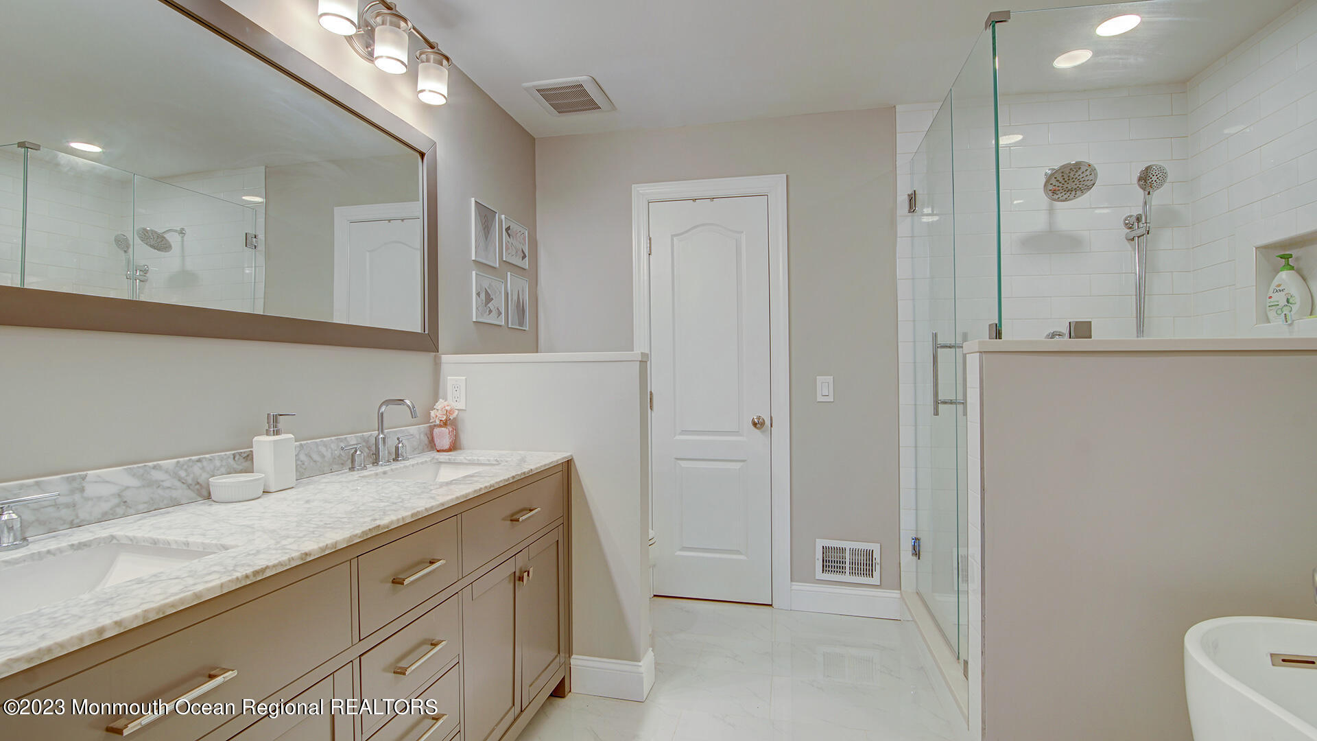36 Deepwater Circle