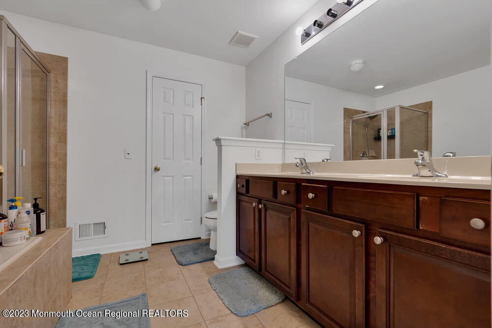 27 Demarest Drive