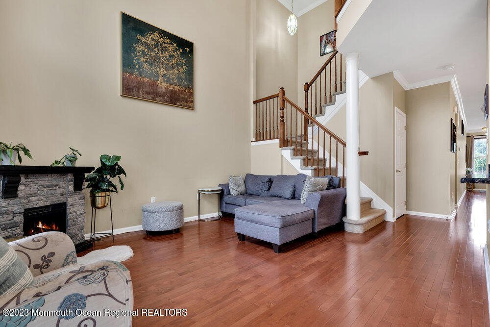 27 Demarest Drive