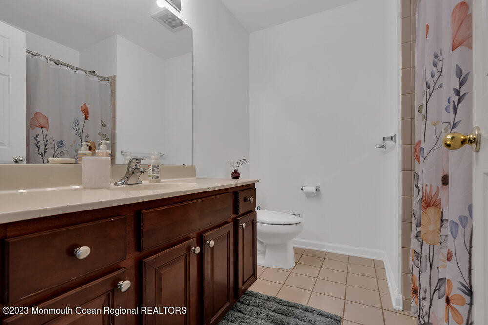27 Demarest Drive