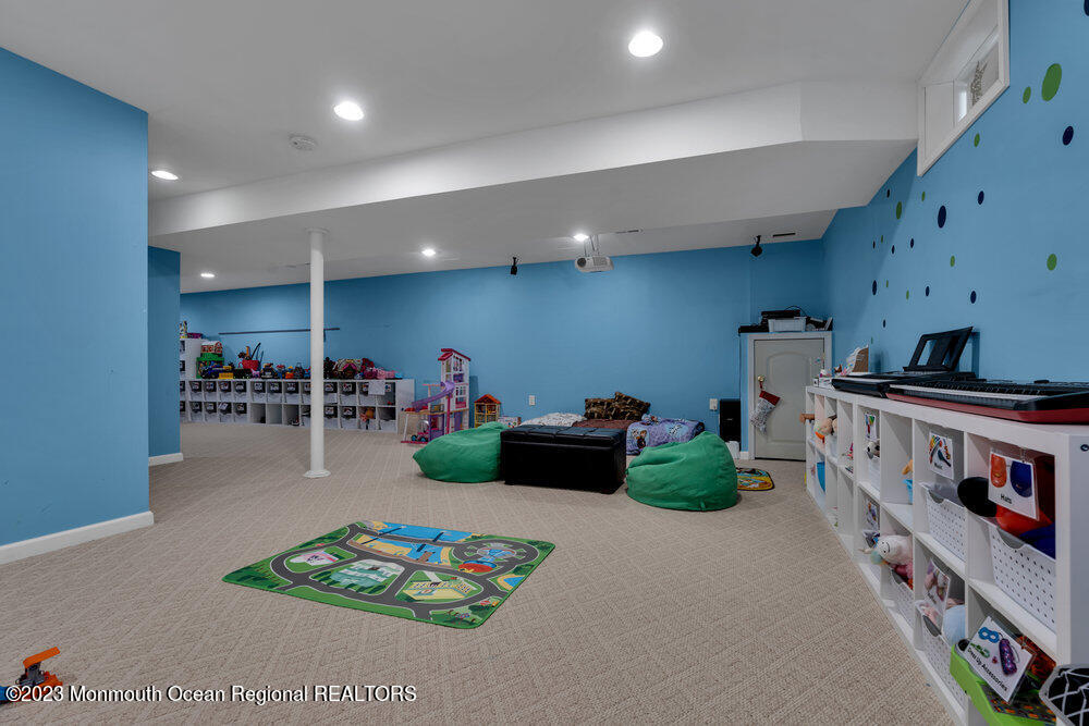 27 Demarest Drive