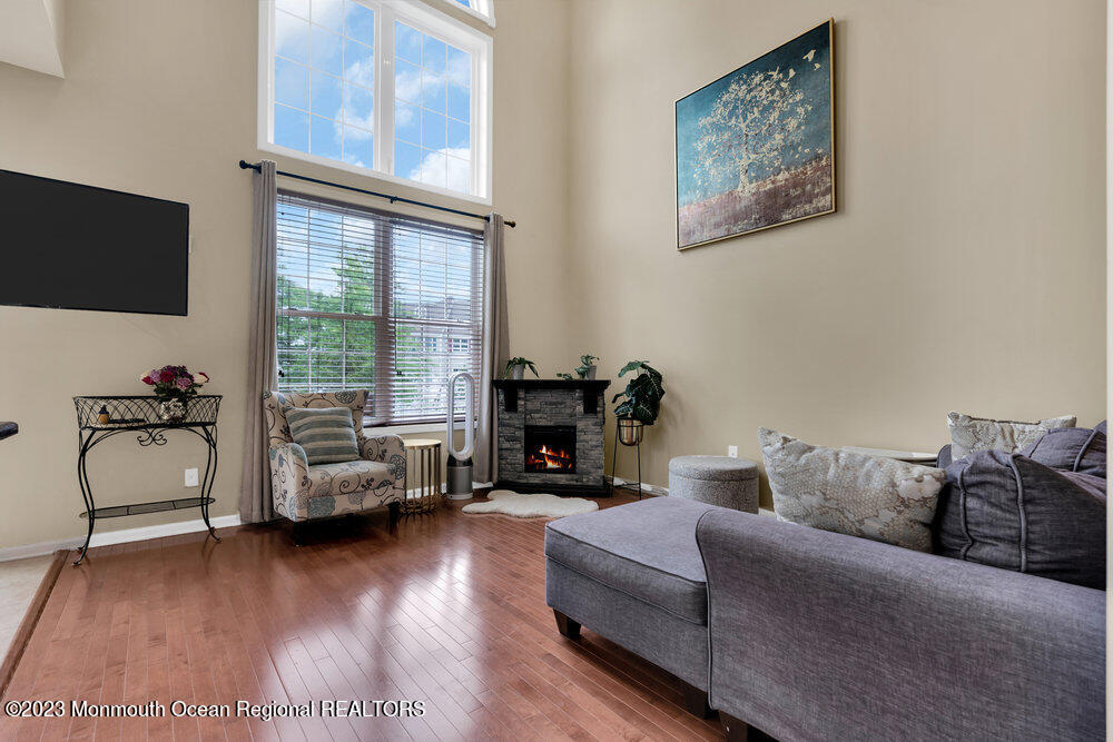 27 Demarest Drive