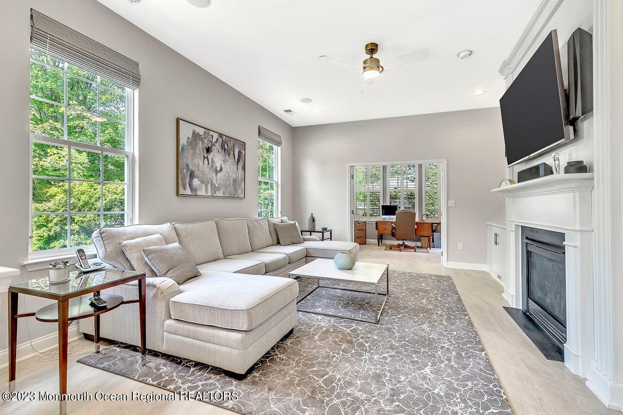 1 Lusitano Road