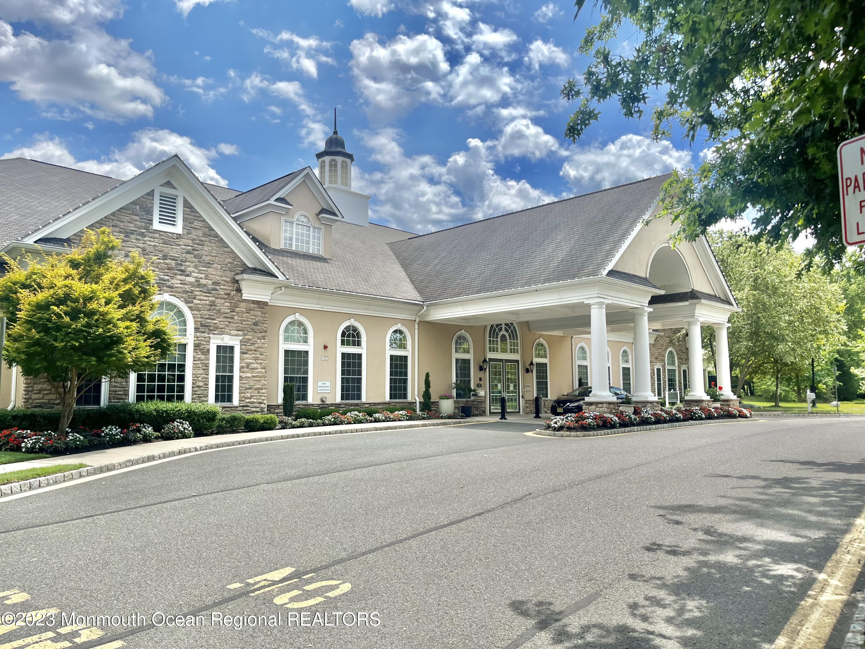 1 Lusitano Road