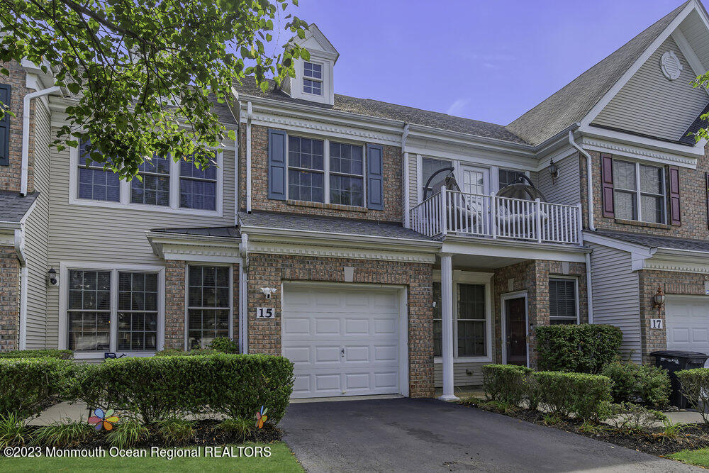 15 Fells Drive