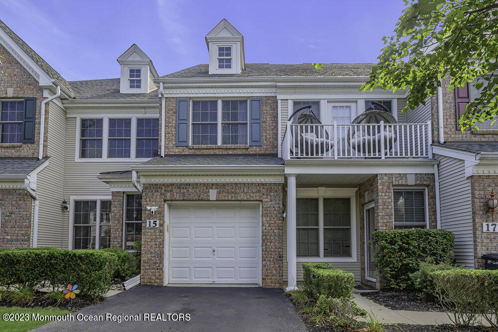 15 Fells Drive