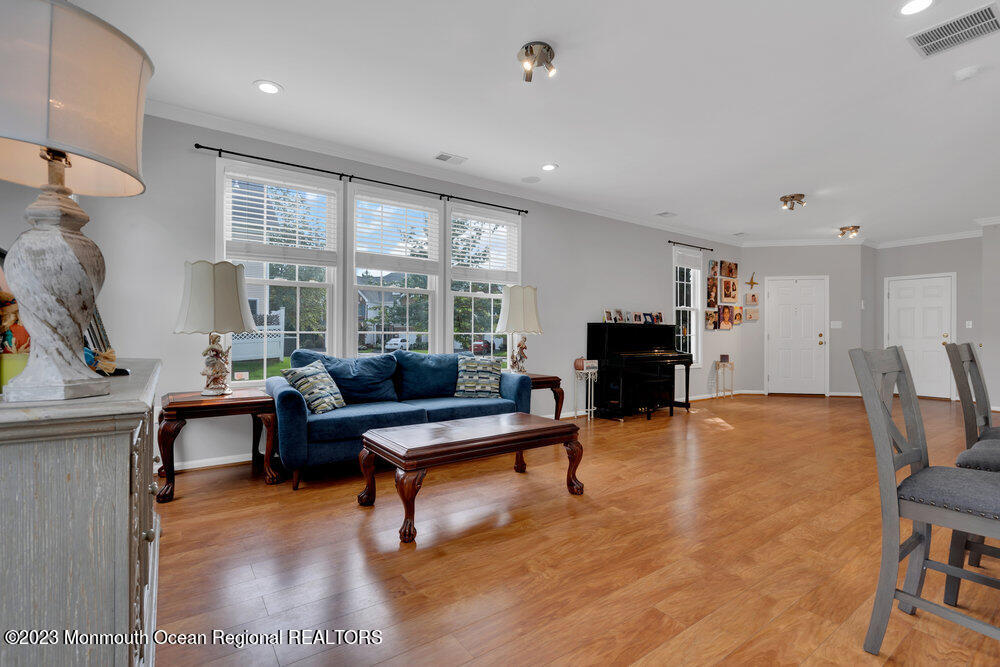 23 Fells Drive