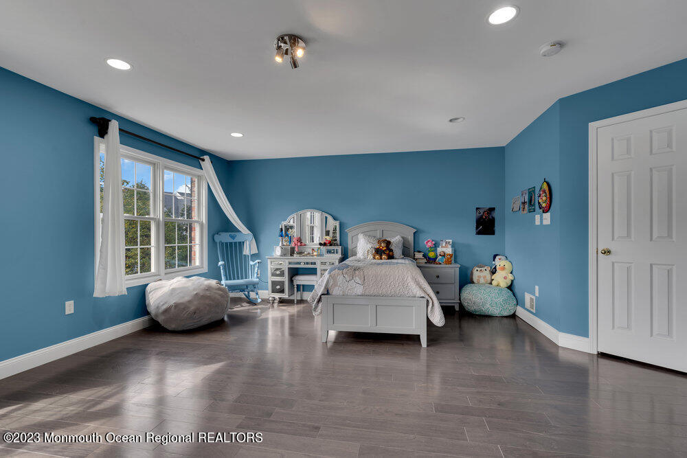 23 Fells Drive