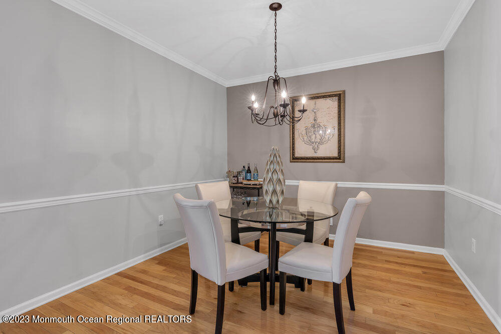 207 Deepwater Circle