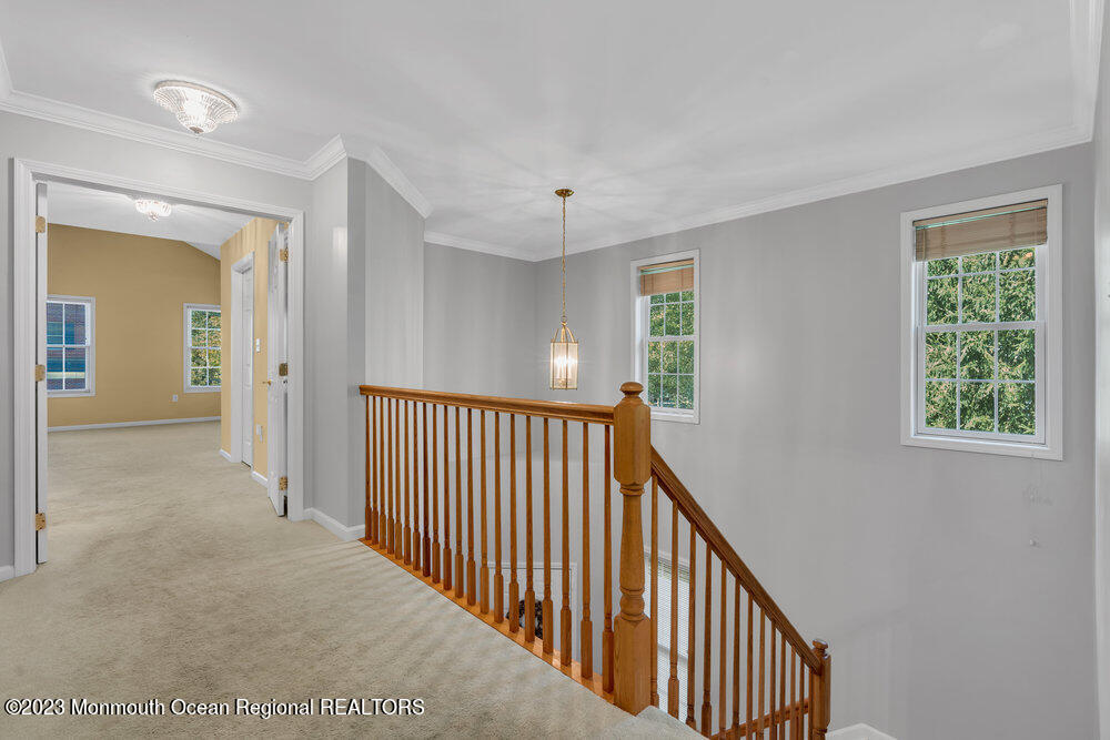 207 Deepwater Circle
