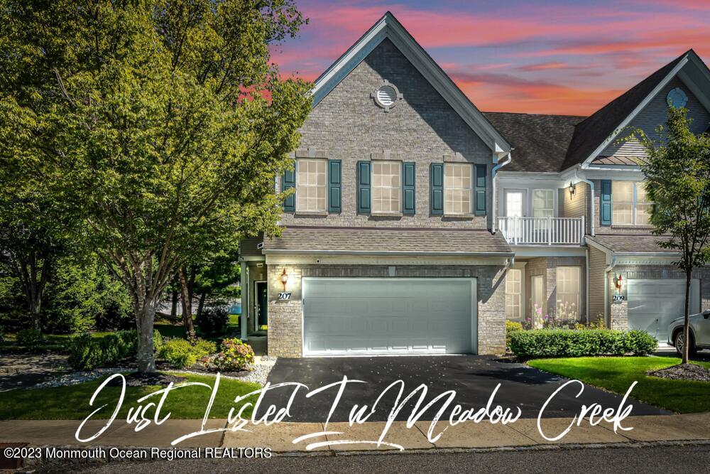 207 Deepwater Circle