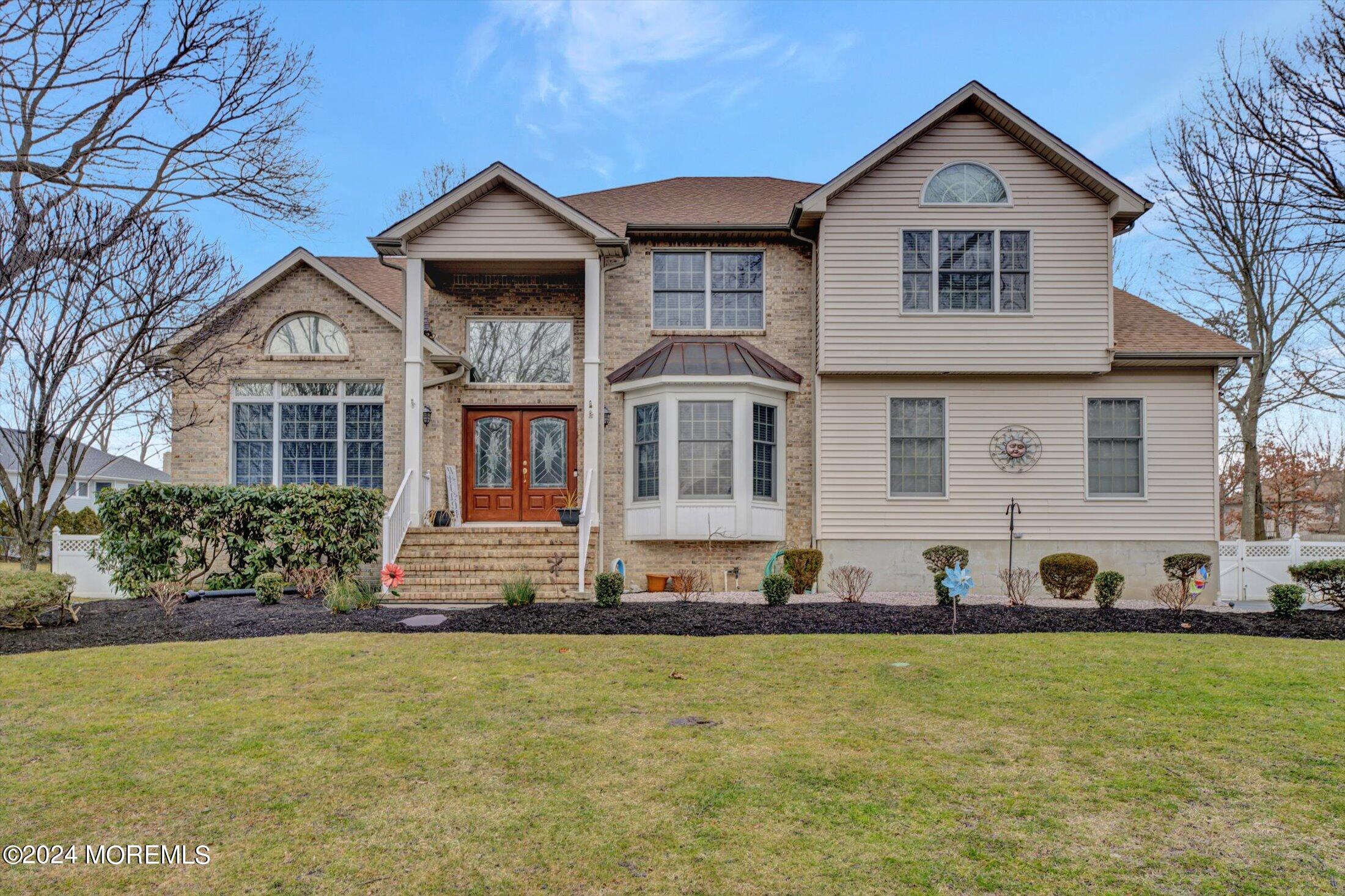 4 Joyce Court