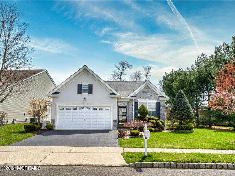 18 Wintergreen Drive