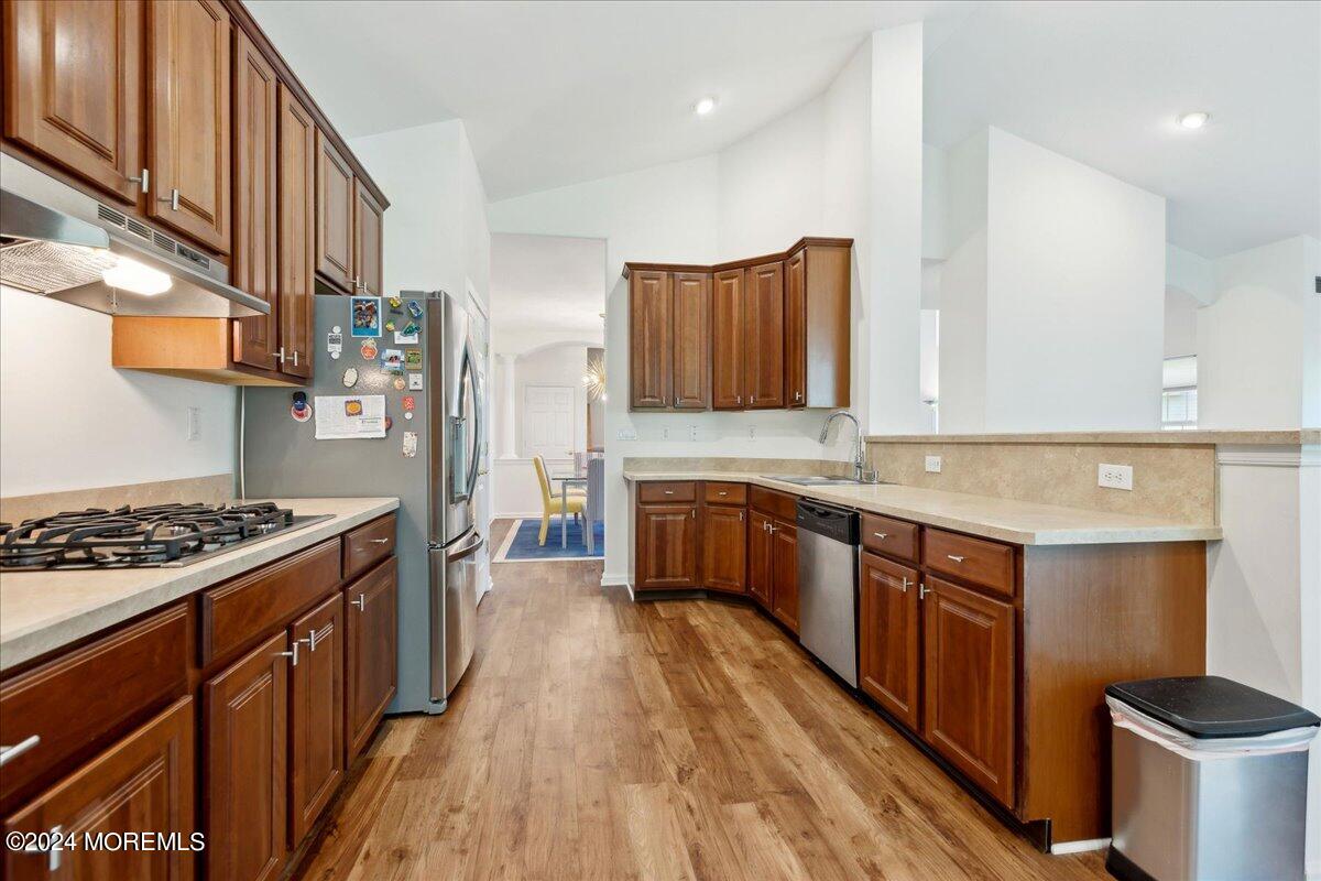 120 Murano Avenue